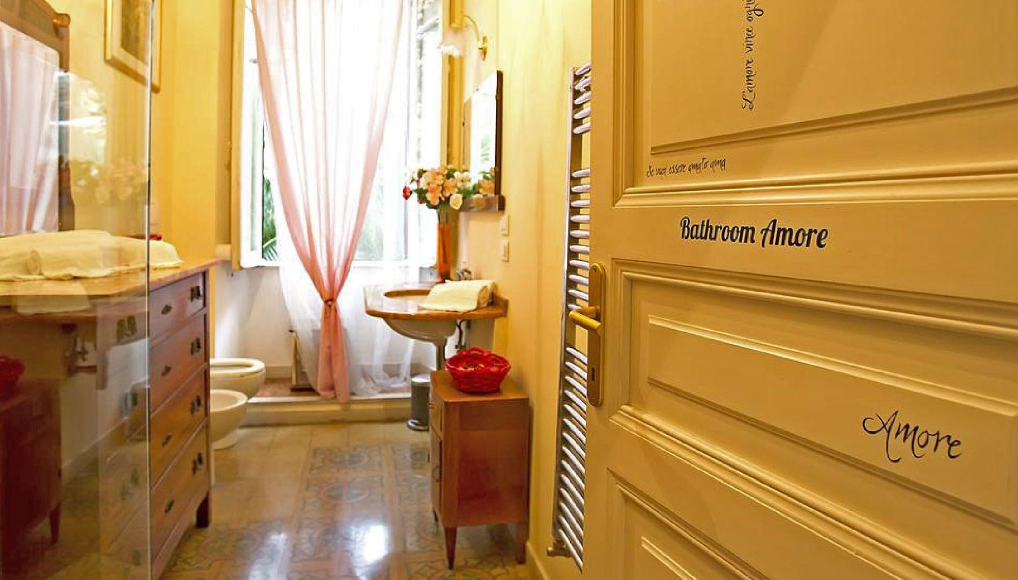 Rome Experience Hostel Eksteriør billede